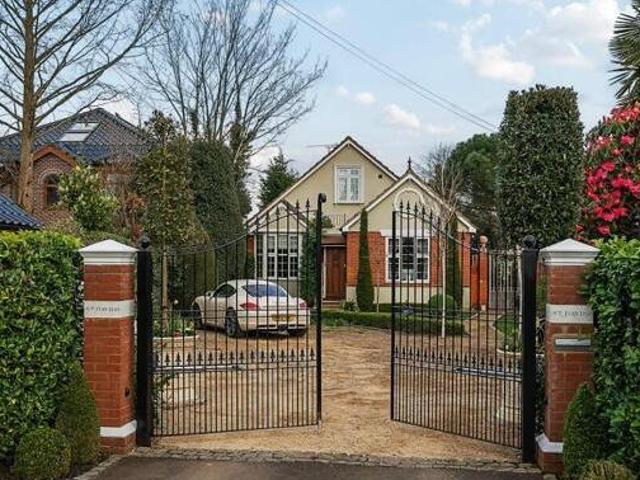 House for sale in Lyons, Greater London