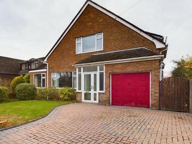 House for sale in Roby Mill, Lancashire