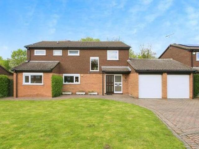 House for sale in Hampton Green, Cambridgeshire