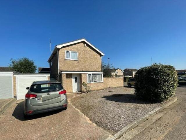 House for sale in Hampton Green, Cambridgeshire