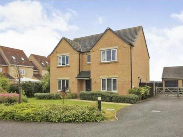 House for sale in Hampton Green, Cambridgeshire