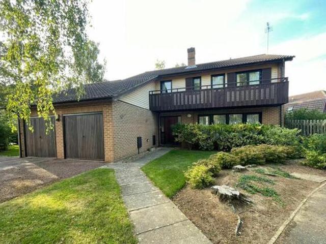 House for sale in Hampton Green, Cambridgeshire