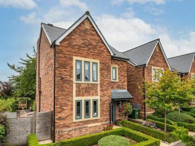 House for sale in Otley, West Yorkshire