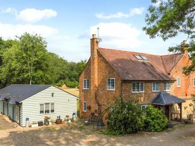 House for sale in The Slade, Oxfordshire