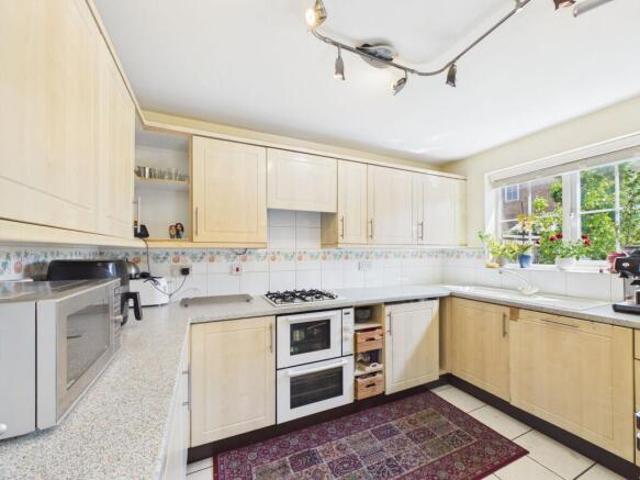 Farm for sale in Earley