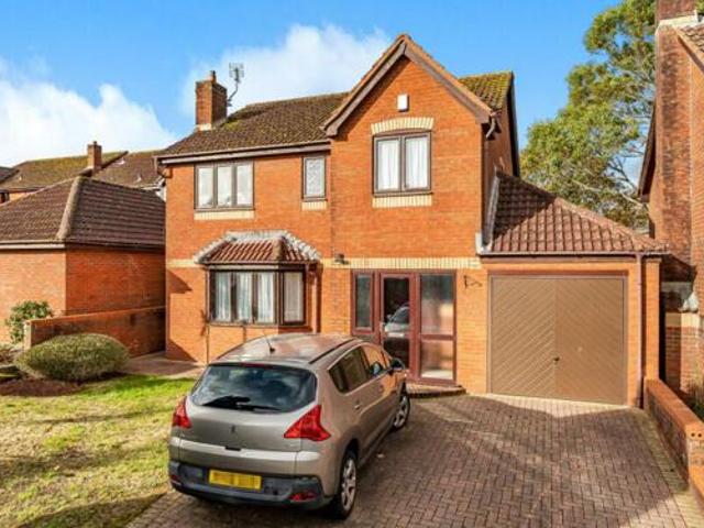 House for sale in Foxhole, Livermead