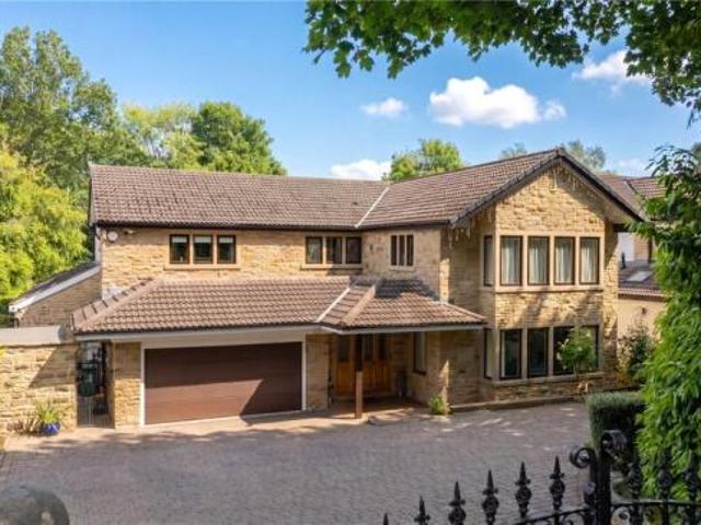 Farm for sale in Roundhay, West Yorkshire