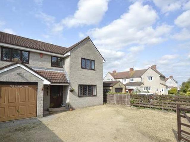 House for sale in Gloucestershire