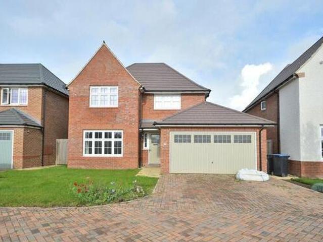 House for sale in Northampton, Northamptonshire