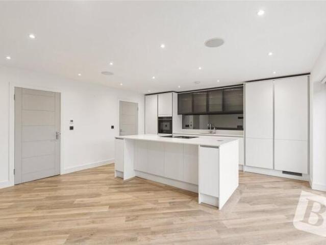 Farm for sale in Brentwood, Essex