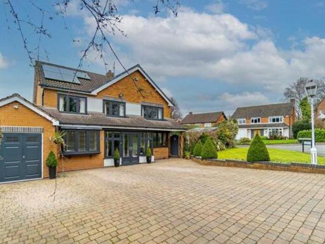 House for sale in Wollescote, Stourbridge