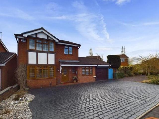 House for sale in Pelsall, West Midlands