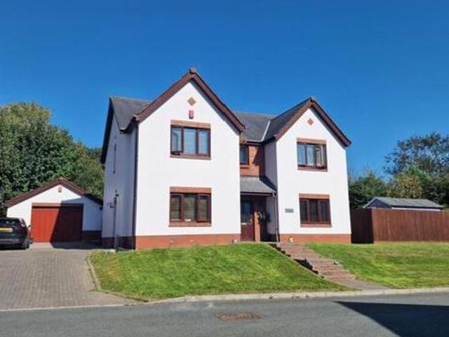 House for sale in Pembroke, Wales
