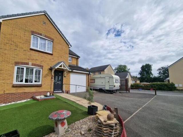 House for sale in Pembroke, Wales