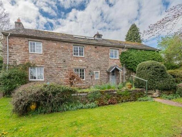 House for sale in Fell Lane