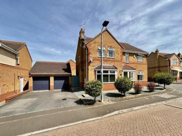 House for sale in Hampton Green, Cambridgeshire