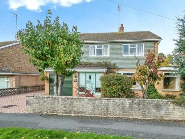 House for sale in Hampton Green, Cambridgeshire