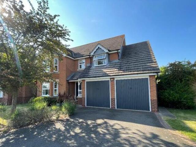 House for sale in Hampton Green, Cambridgeshire