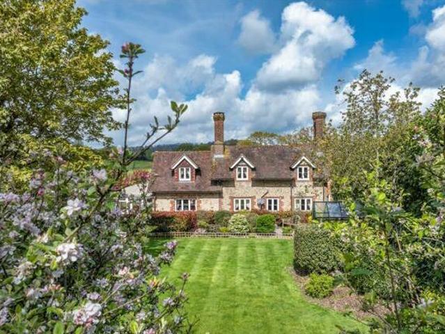 House for sale in Petersfield, Bolton Low Houses