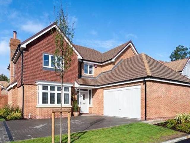 House for sale in West Sussex