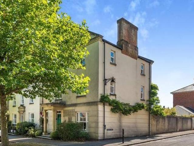 House for rent in Lyons, Greater London