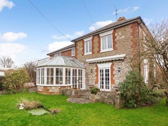 House for sale in Pewsey, Wiltshire