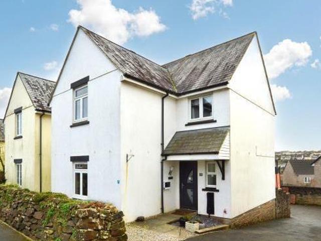 House for sale in Saltash, Cornwall