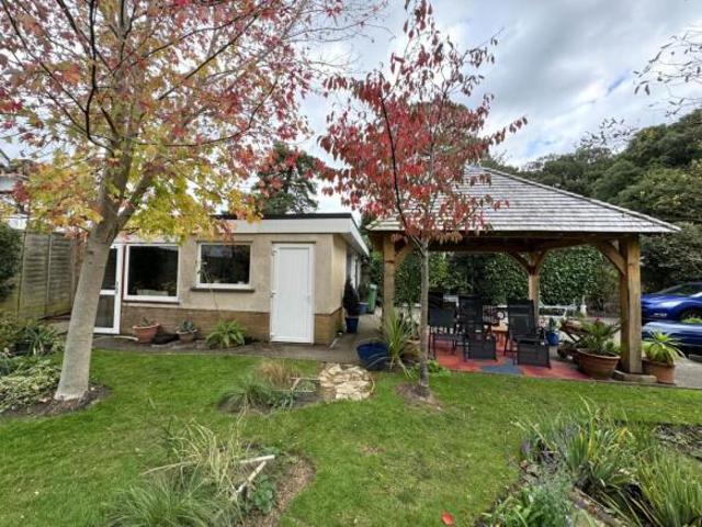 Farm for sale in Branksome Chine, Branksome Park