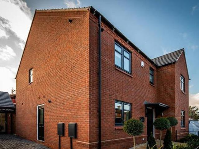 House for sale in East Midlands, England