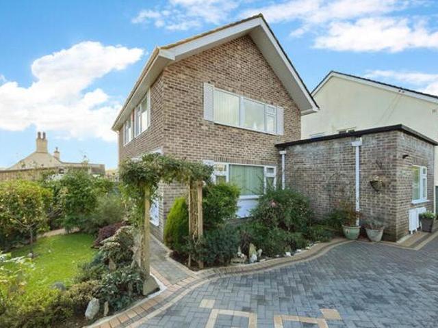 House for sale in Follaton, Strode