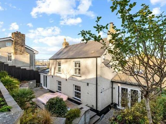 House for sale in Follaton, Strode