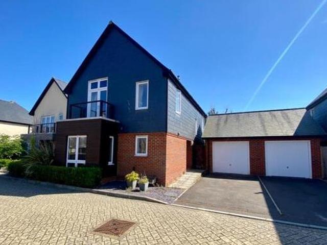 House for sale in Polegate, Cross In Hand