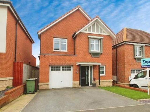 House for sale in Pontefract, West Yorkshire