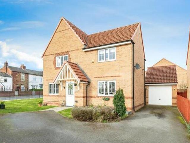 House for sale in Pontefract, West Yorkshire