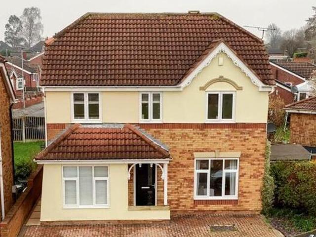 House for sale in Pontefract, West Yorkshire