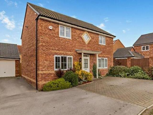 House for sale in Pontefract, West Yorkshire