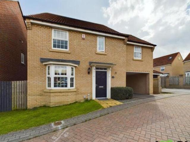 House for sale in Pontefract, West Yorkshire