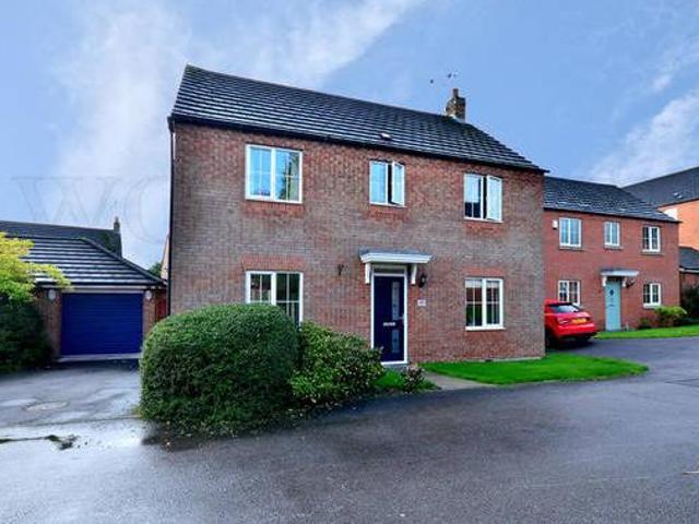 House for sale in Derbyshire Dales, East Midlands
