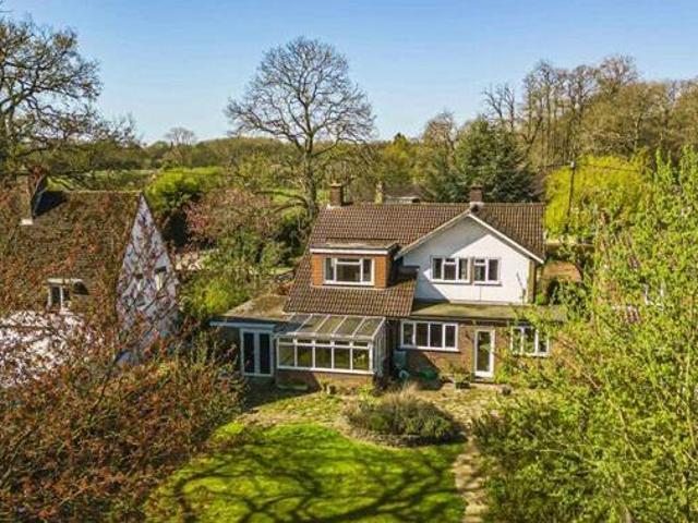 House for sale in Pouchen End, Hertfordshire