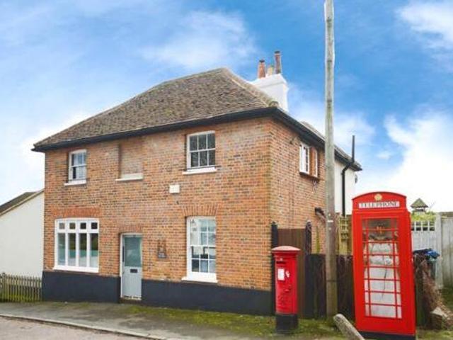 House for sale in Potters Bar, Hertfordshire