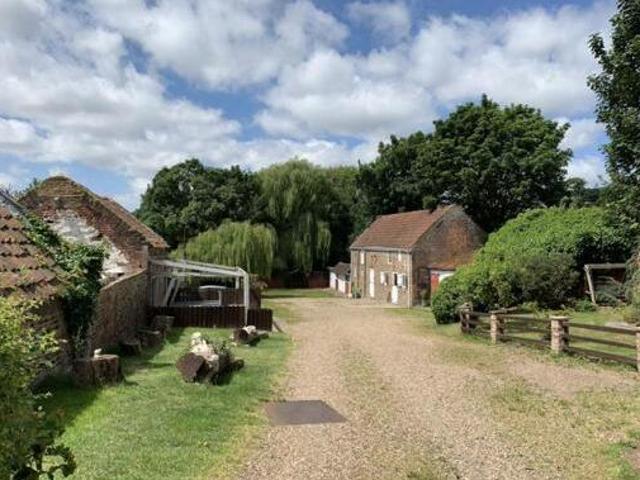 House for sale in Higher Bartle, Lancashire