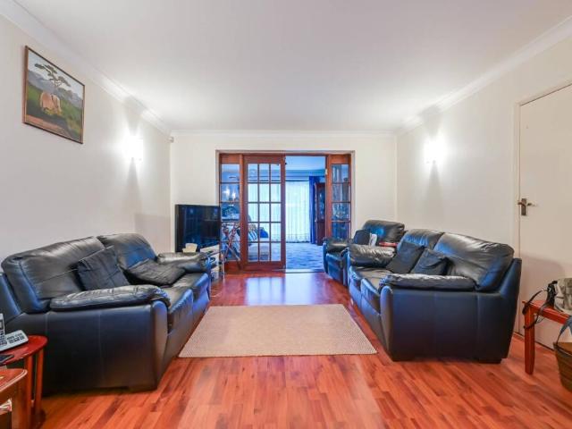 Farm for sale in Highams Park