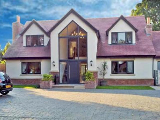 House for sale in Higher Bartle, Lancashire