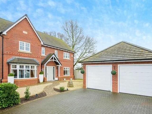 House for sale in Higher Bartle, Lancashire