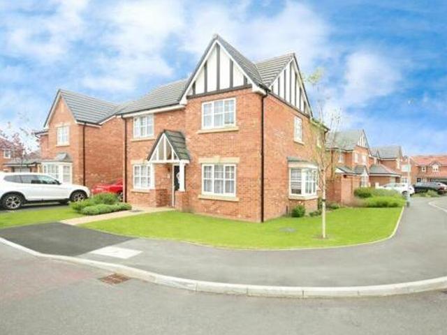 House for sale in Higher Bartle, Lancashire