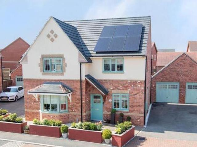 House for sale in Corby, North Northamptonshire