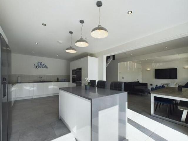 House for sale in Pudsey, West Yorkshire