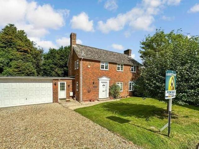 House for sale in Horsham, West Sussex