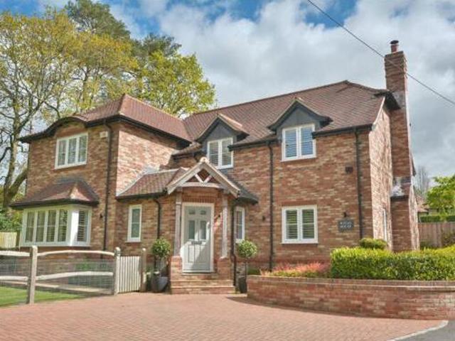House for sale in Horsham, West Sussex