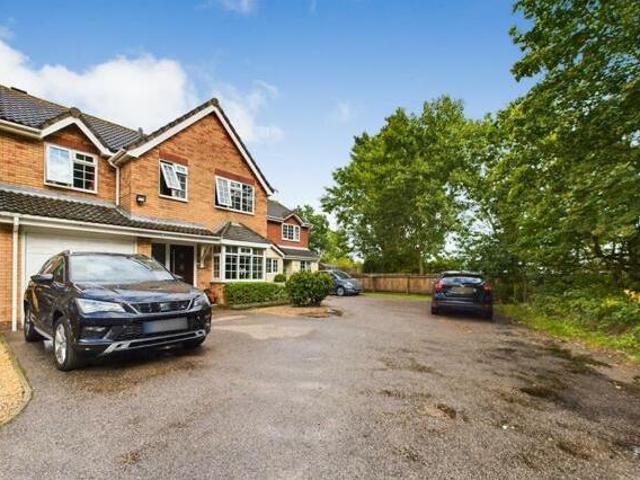 House for sale in Key Street, Suffolk